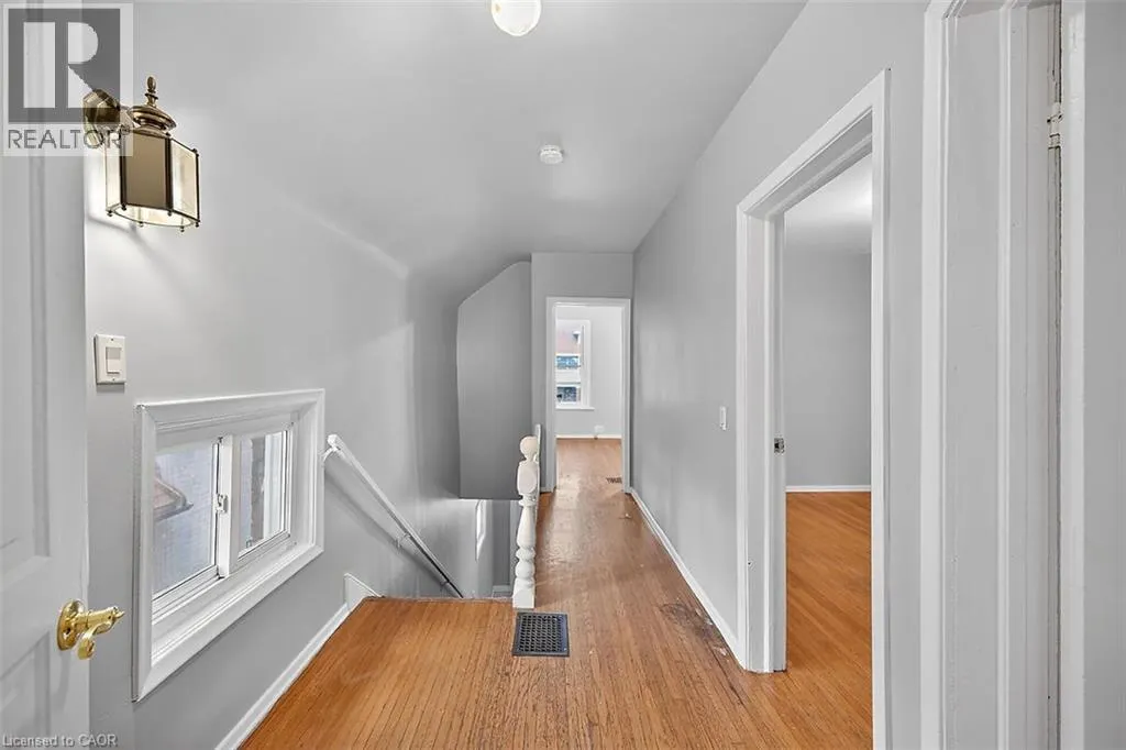 509 COLBORNE Street