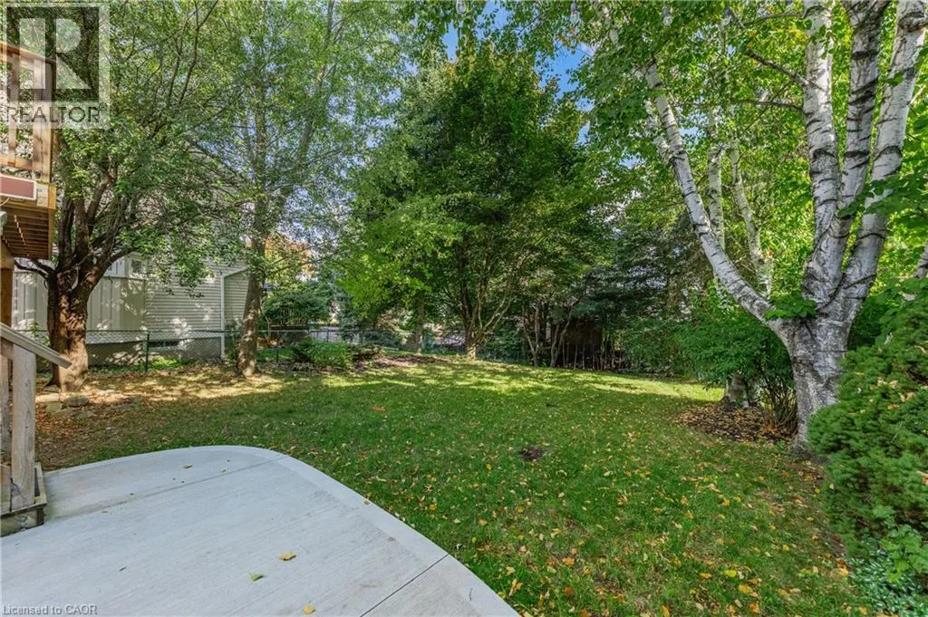 37 THORNHILL Drive