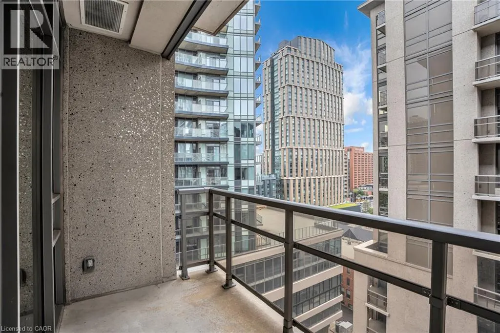150 MAIN Street W Unit# 910, #910