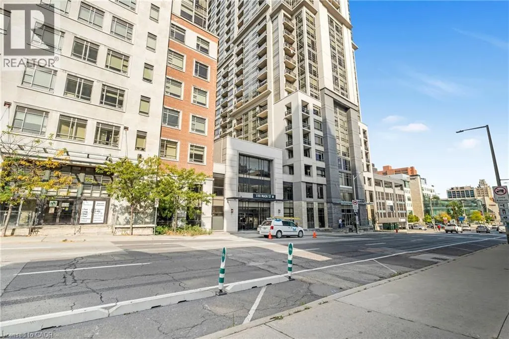 150 MAIN Street W Unit# 910, #910