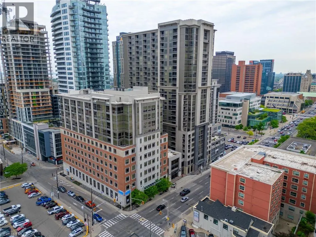150 MAIN Street W Unit# 910, #910