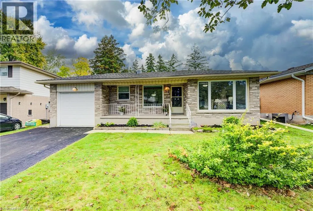 50 CHAMPLAIN Crescent
