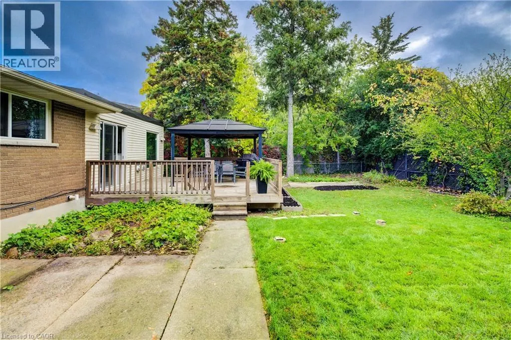 50 CHAMPLAIN Crescent