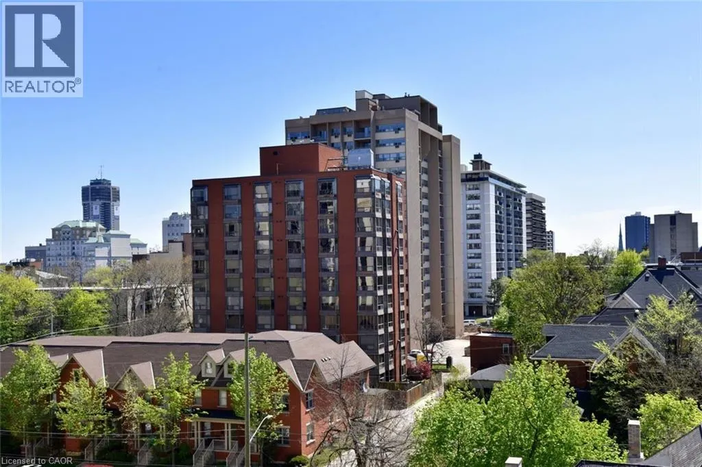 90 CHARLTON Avenue W Unit# 604, #604