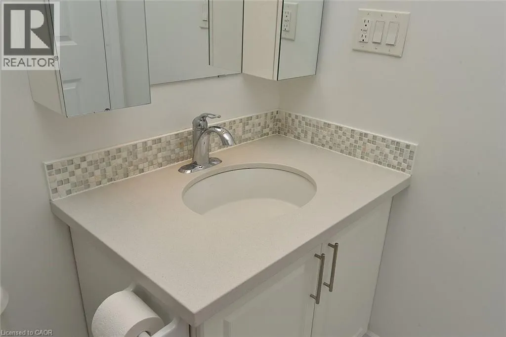 90 CHARLTON Avenue W Unit# 604, #604