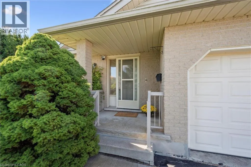 359 WESTVALE Drive