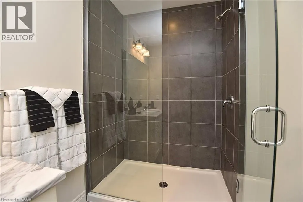 40 HAMILTON Street S Unit# 7, #7