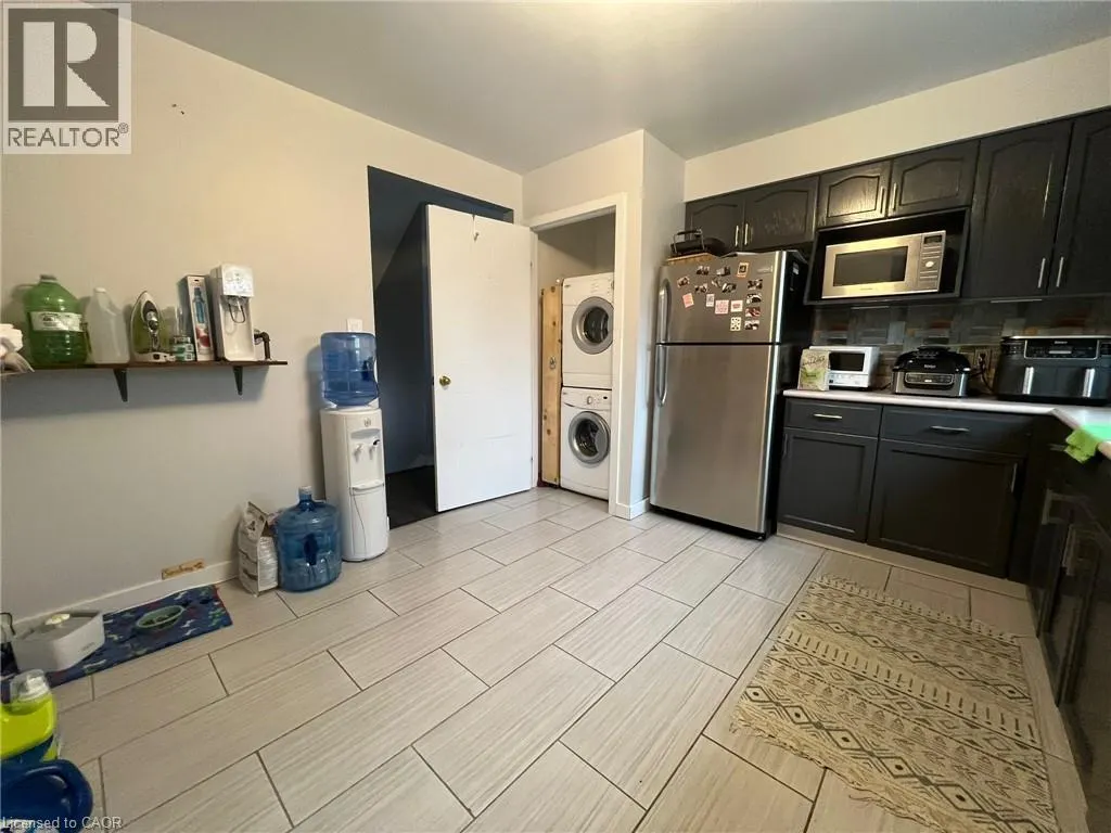 245 BISHOP Street Unit# 18, #18