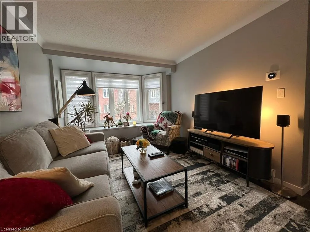 245 BISHOP Street Unit# 18, #18