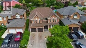 24 CANNING Crescent