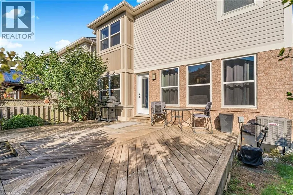 92 BAGGS Crescent