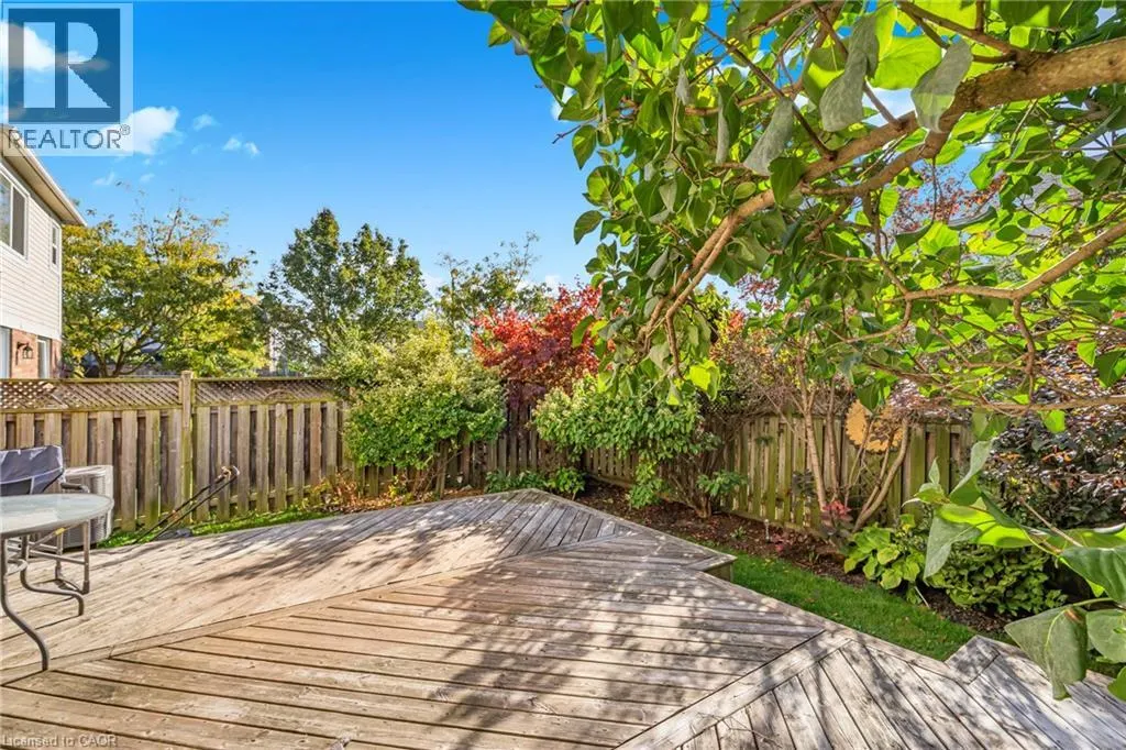 92 BAGGS Crescent