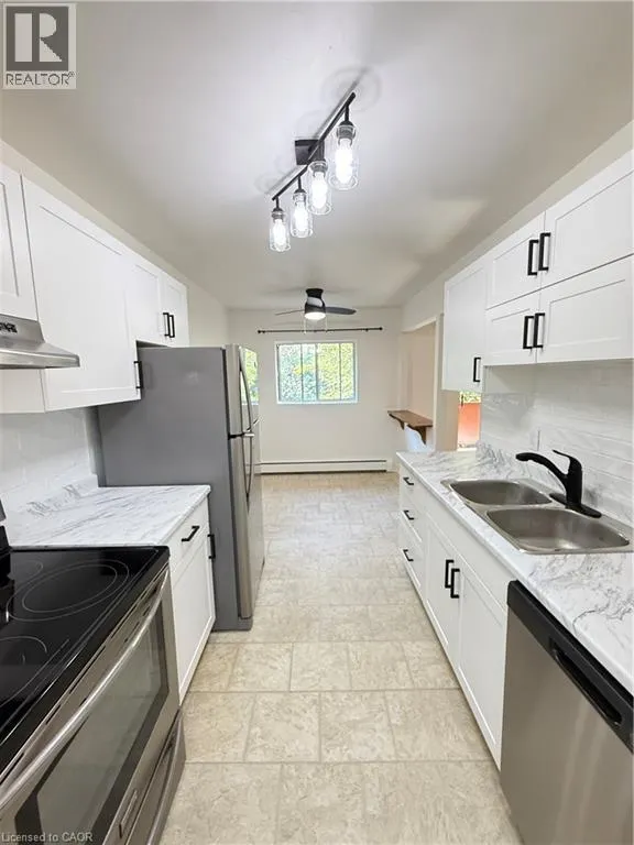 475 PARKSIDE Drive Unit# 19, #19