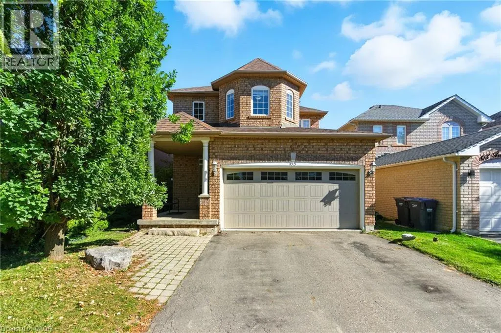 65 TWIN WILLOW Crescent