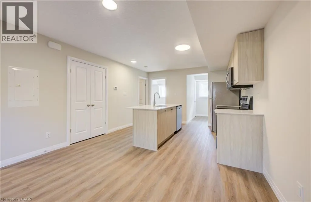 410 NORTHFIELD Drive W Unit# D8, #D8