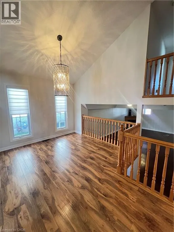 34 MOUNTAIN MINT Crescent
