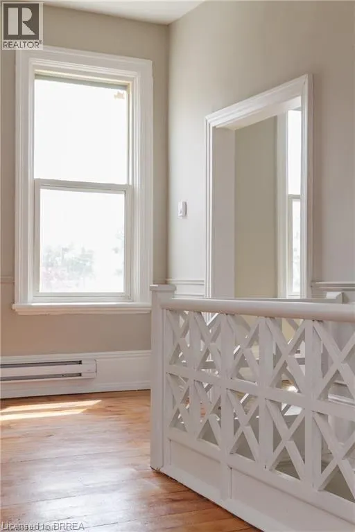 438 COLBORNE Street Unit# UPPER, #UPPER