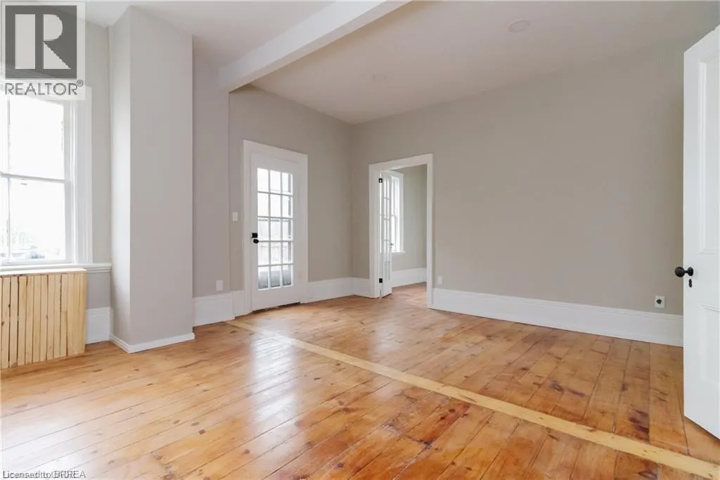 438 COLBORNE Street Unit# UPPER, #UPPER