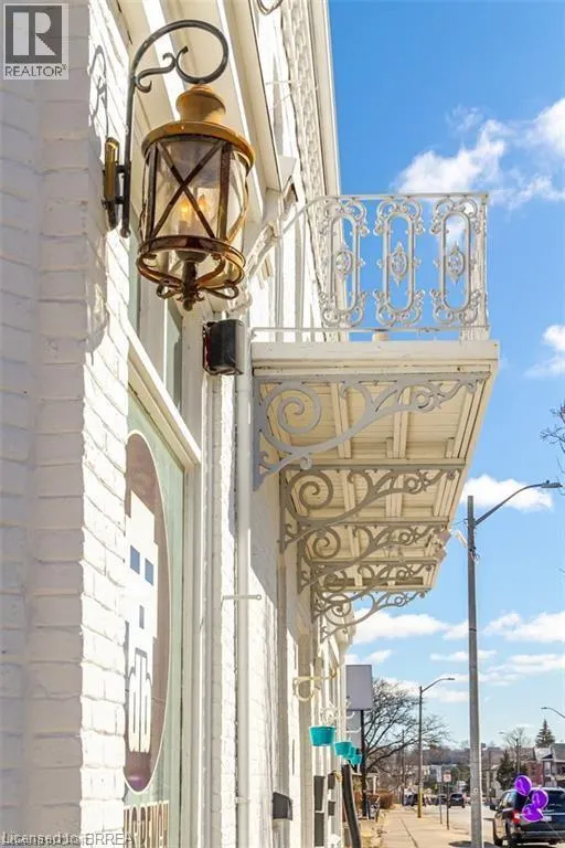 438 COLBORNE Street Unit# UPPER, #UPPER