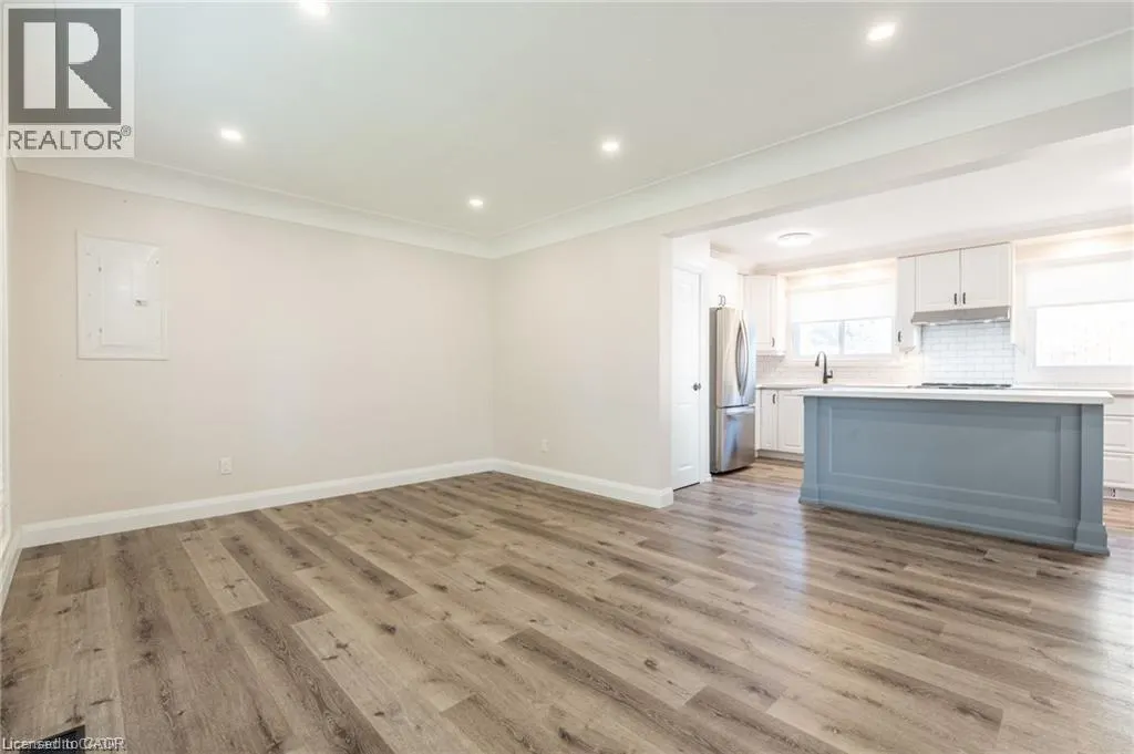 92 SOUTH BEND Road W Unit# Upper, #Upper