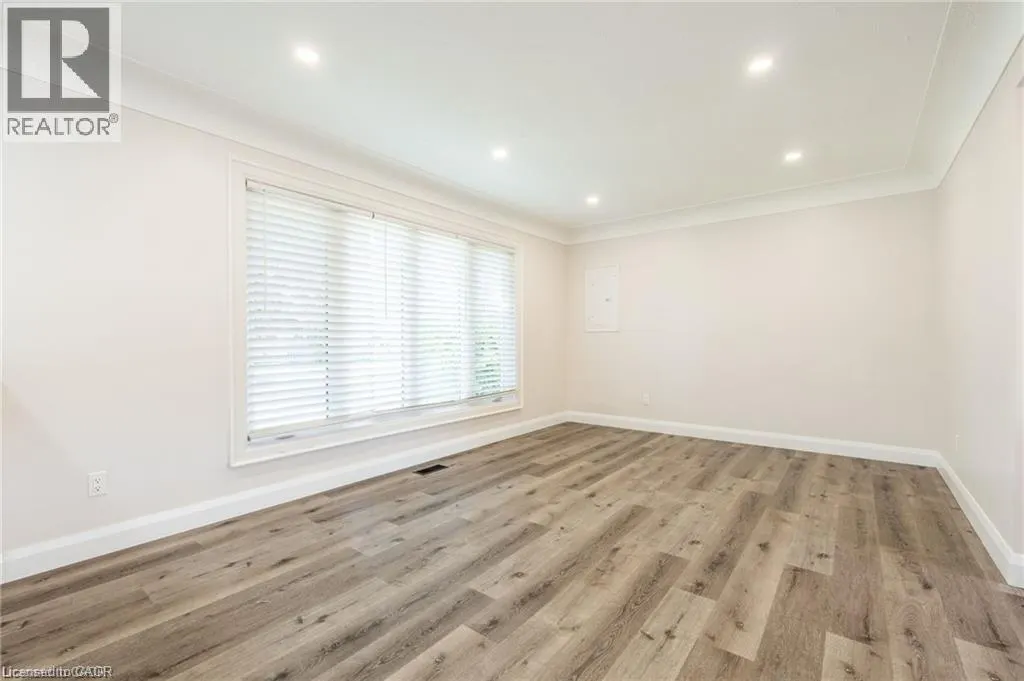 92 SOUTH BEND Road W Unit# Upper, #Upper