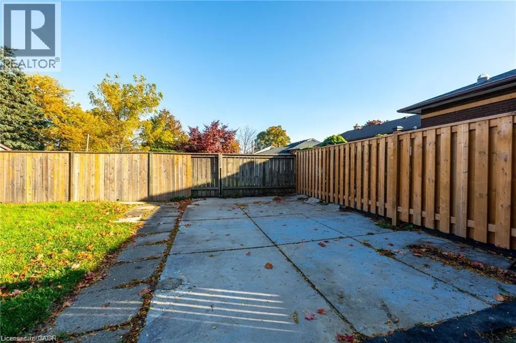 92 SOUTH BEND Road W Unit# Upper, #Upper