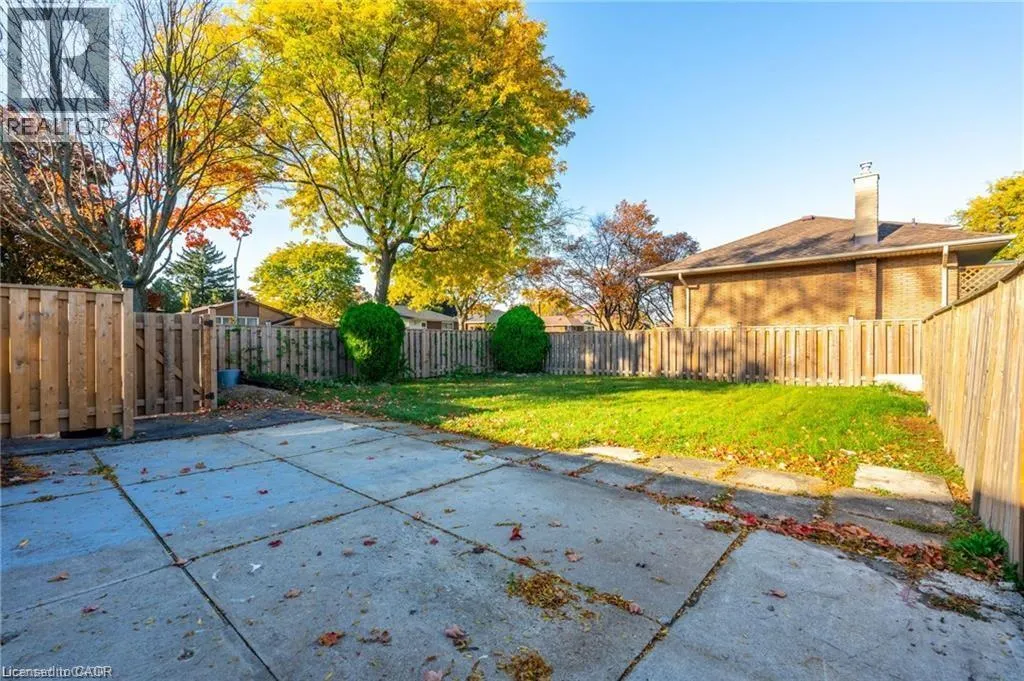 92 SOUTH BEND Road W Unit# Upper, #Upper