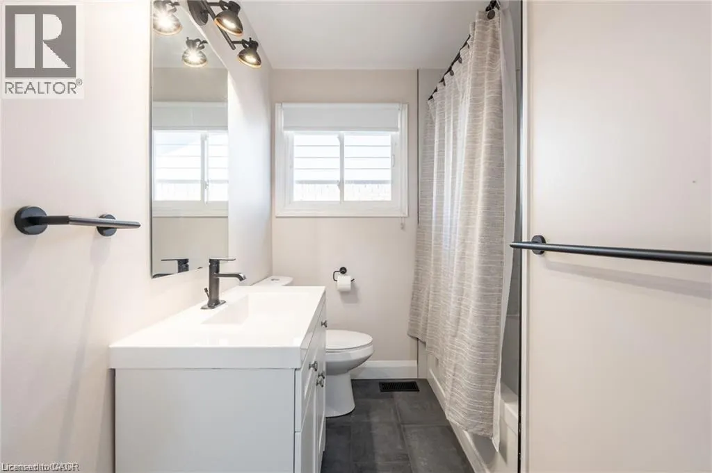 92 SOUTH BEND Road W Unit# Upper, #Upper