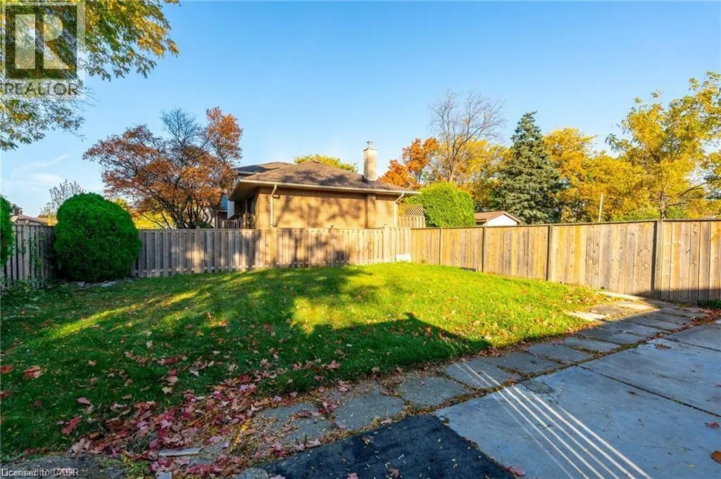 92 SOUTH BEND Road W Unit# Upper, #Upper