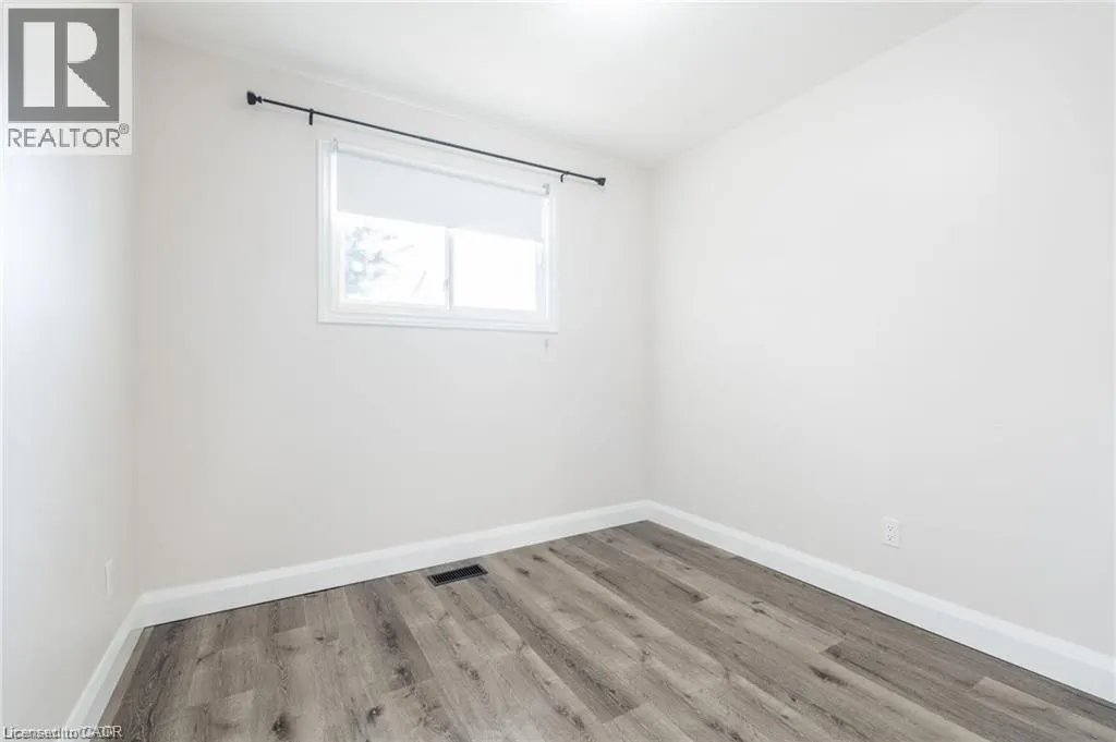 92 SOUTH BEND Road W Unit# Upper, #Upper