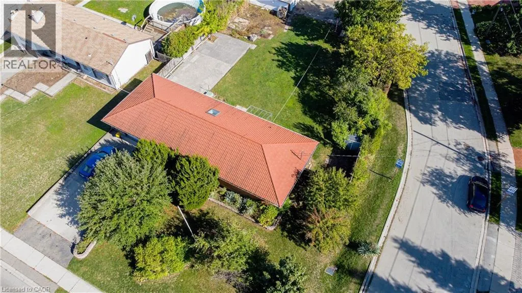 82 MILLEN Road