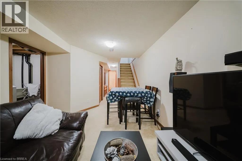 431 SPRINGBANK Avenue N Unit# 431, #431