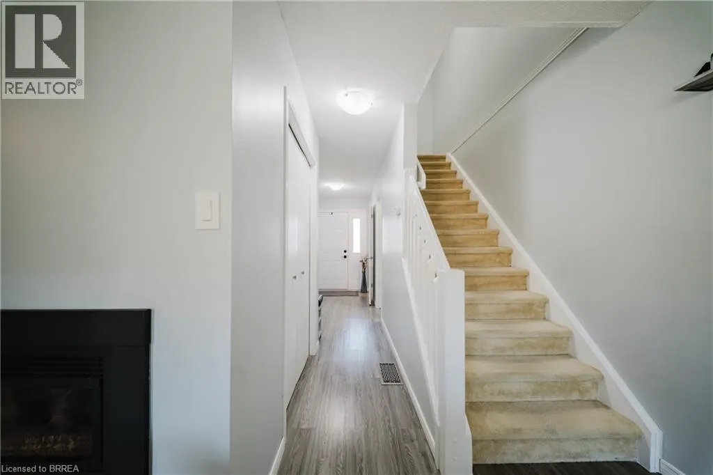 431 SPRINGBANK Avenue N Unit# 431, #431
