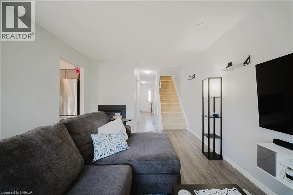 431 SPRINGBANK Avenue N Unit# 431, #431