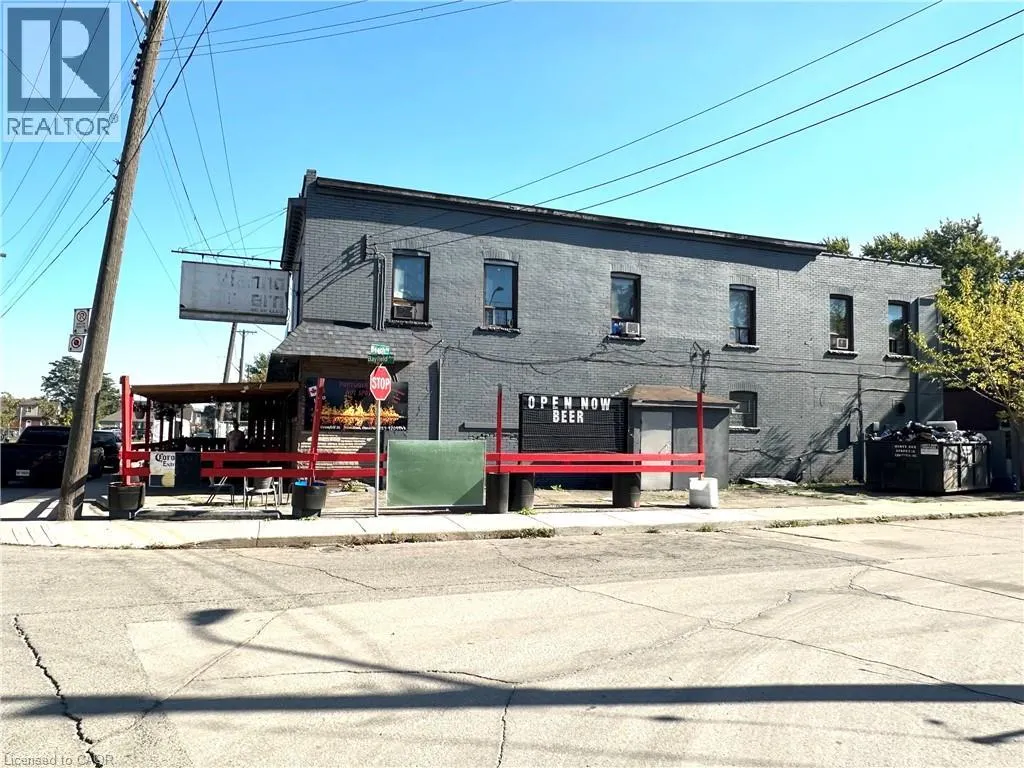 152 GRENFELL Street