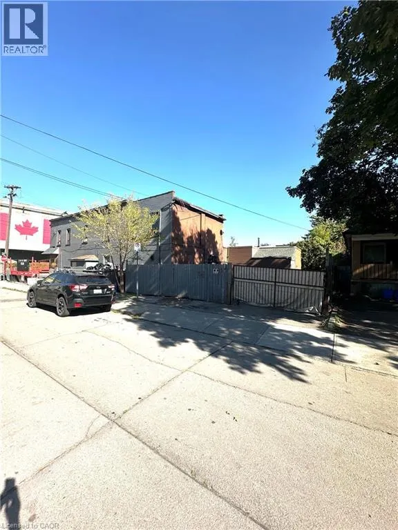 152 GRENFELL Street
