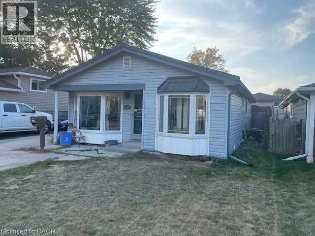 156 TRAYNOR Avenue