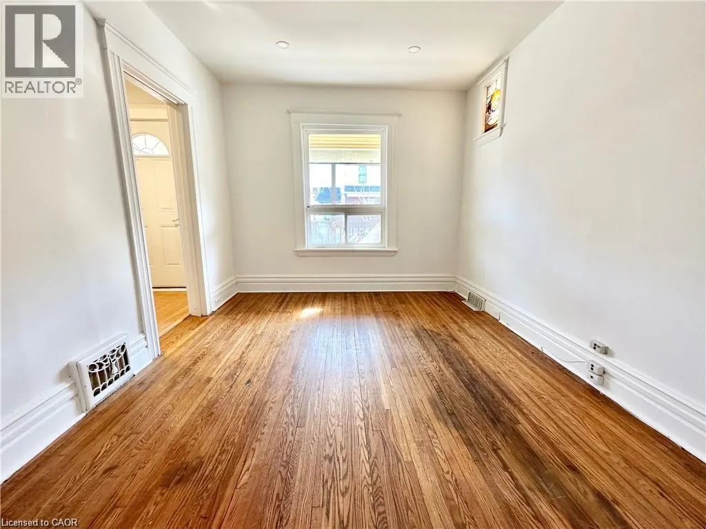 39 BEECHWOOD Avenue