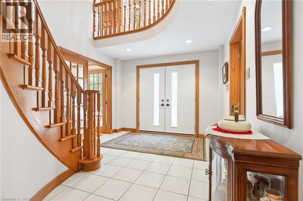 79 MAPLE Drive