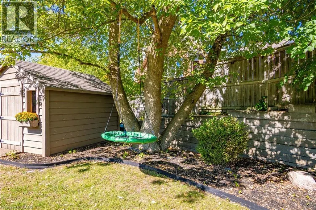 28 ENDEAVOUR Drive