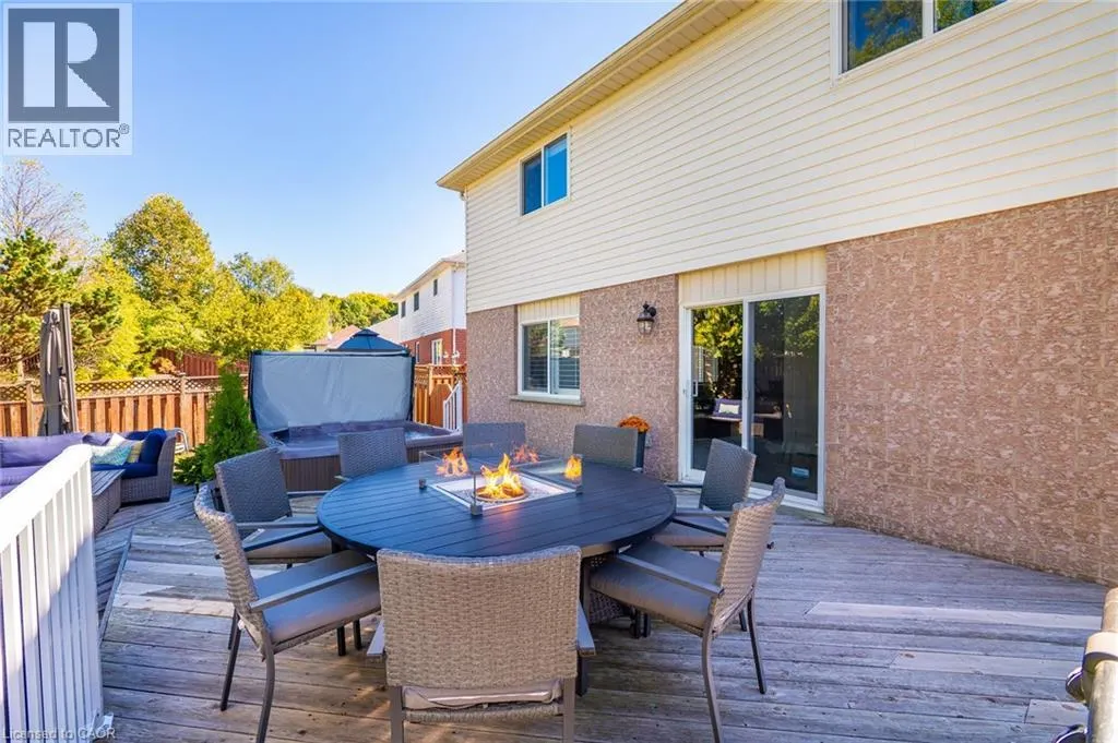 28 ENDEAVOUR Drive
