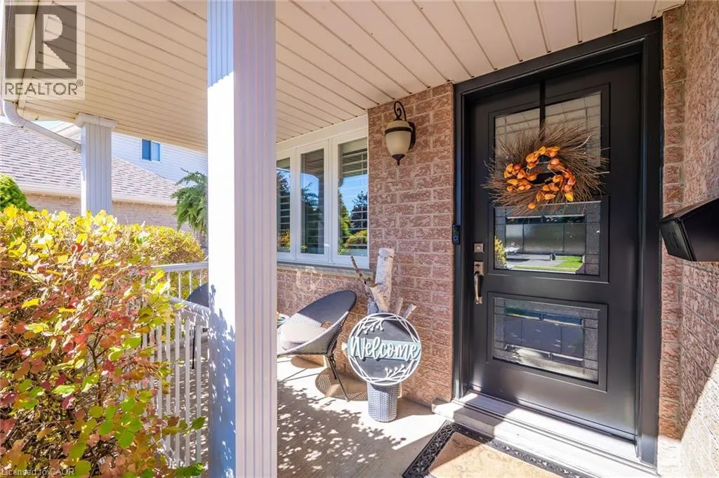 28 ENDEAVOUR Drive