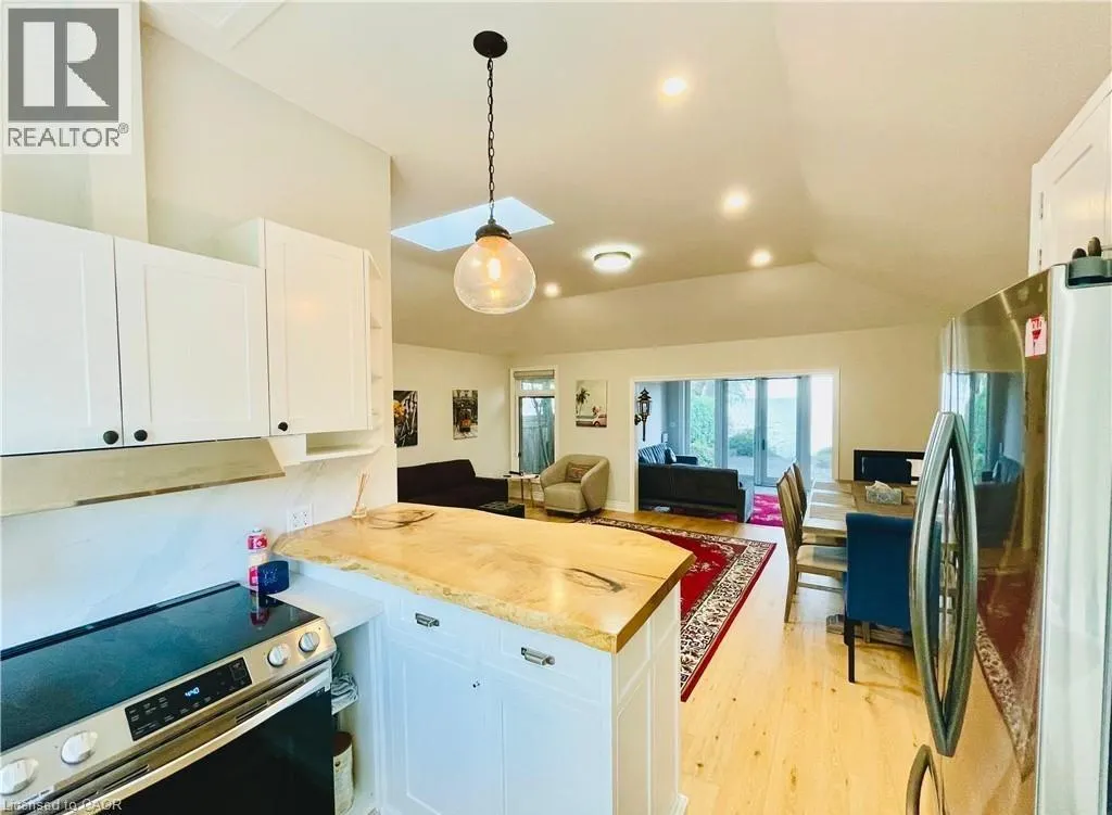 44 FIRELANE 11A Road