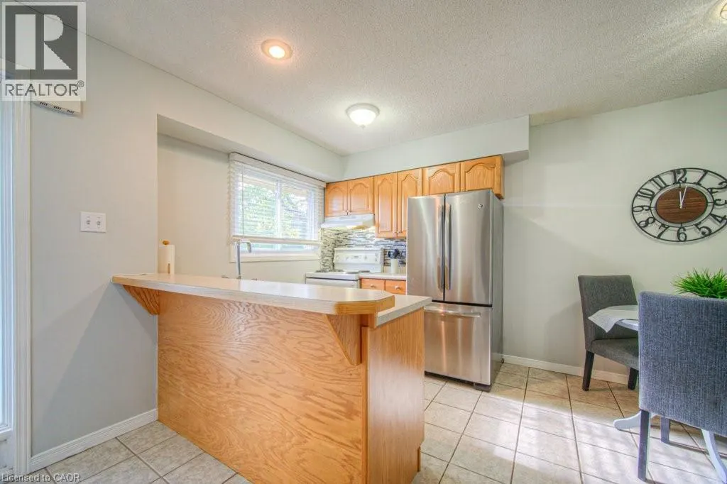 211 VERONICA Drive Unit# 10, #10
