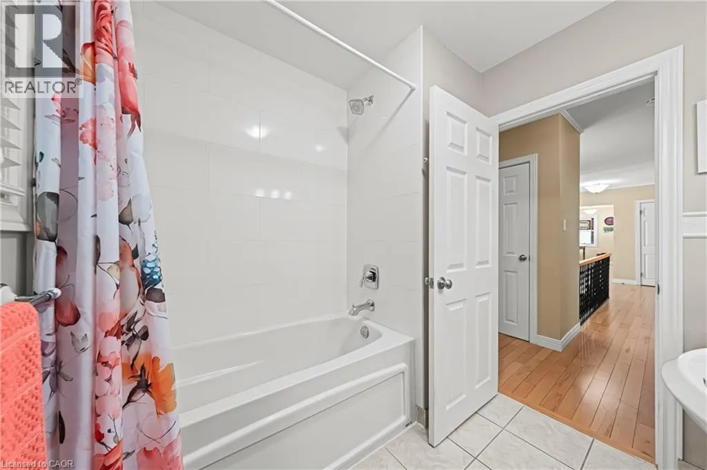 45 HIGHLAND Crescent