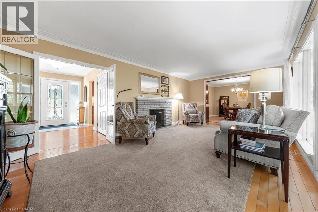 45 HIGHLAND Crescent