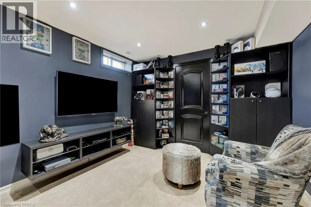1 BOWEN Lane