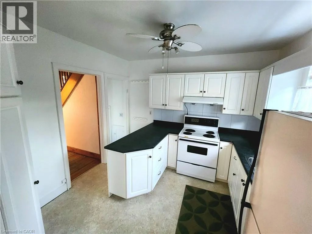 185 HIGHLAND Road W