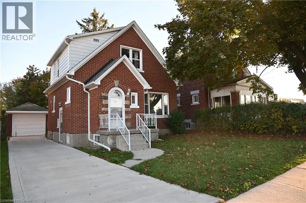 185 HIGHLAND Road W