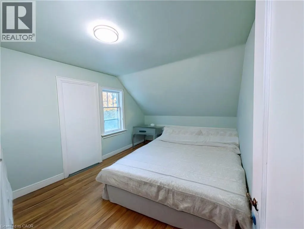 185 HIGHLAND Road W